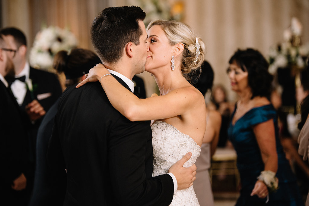 Palazzo_Grande_Shelby_Township_Wedding_Photos-1016.jpg