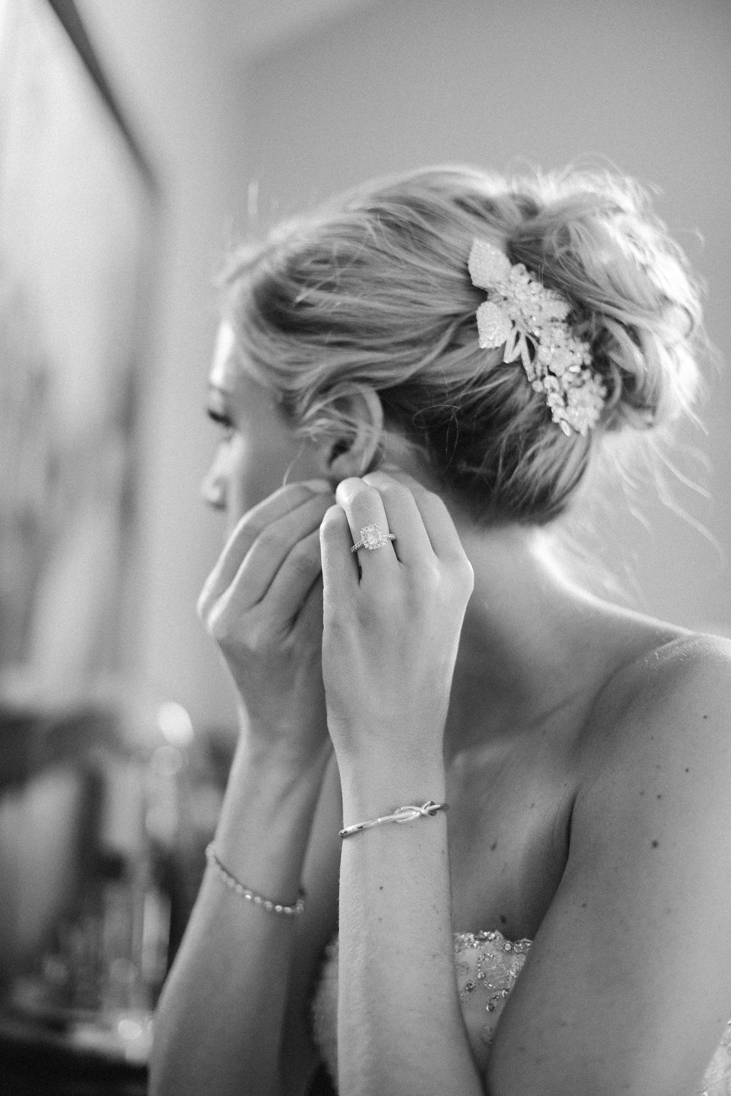 Shelby_Township_Wedding_Photographer-142.jpg