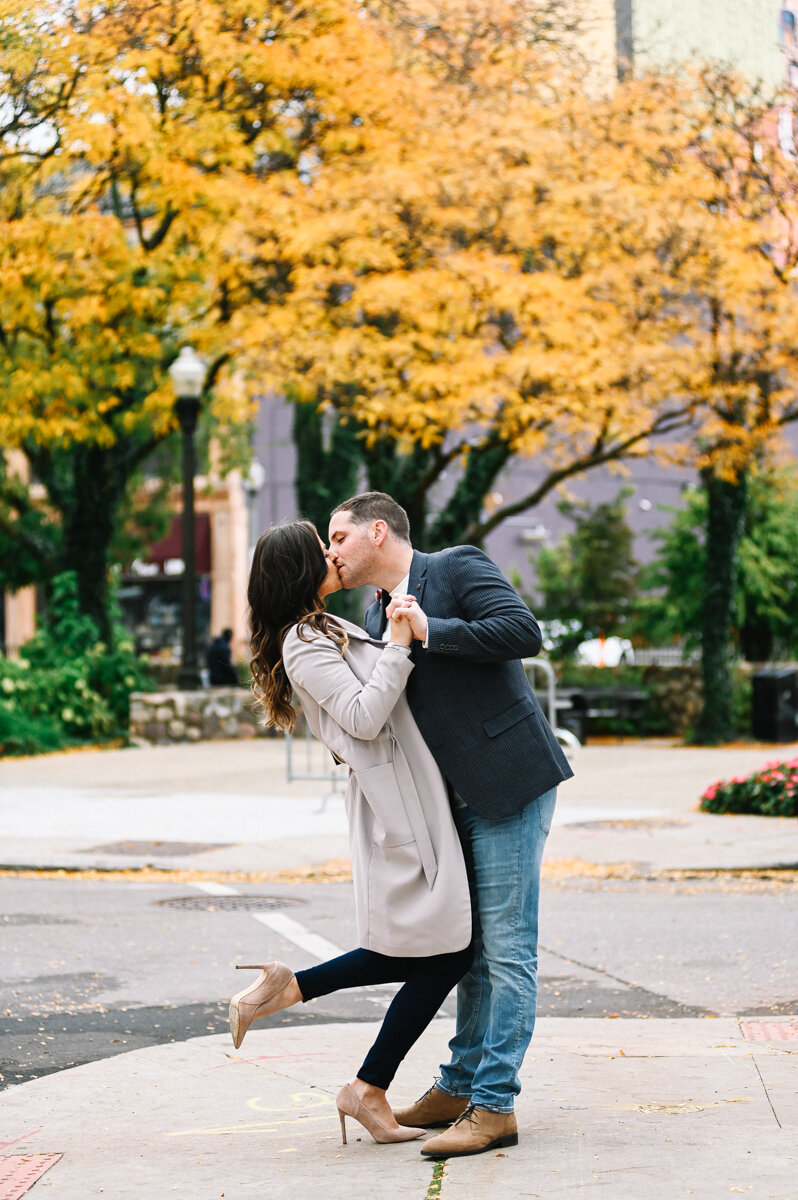 Downtown_Detroit_Engagement_Photos-27.jpg