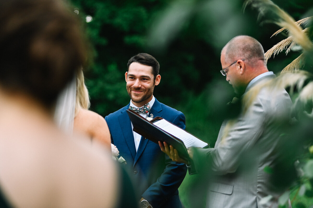 Michigan_Barn_Wedding-38.jpg