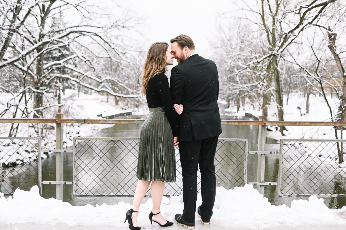 Winter_MSU_Engagement_Photos_East_Lansing-17.jpg