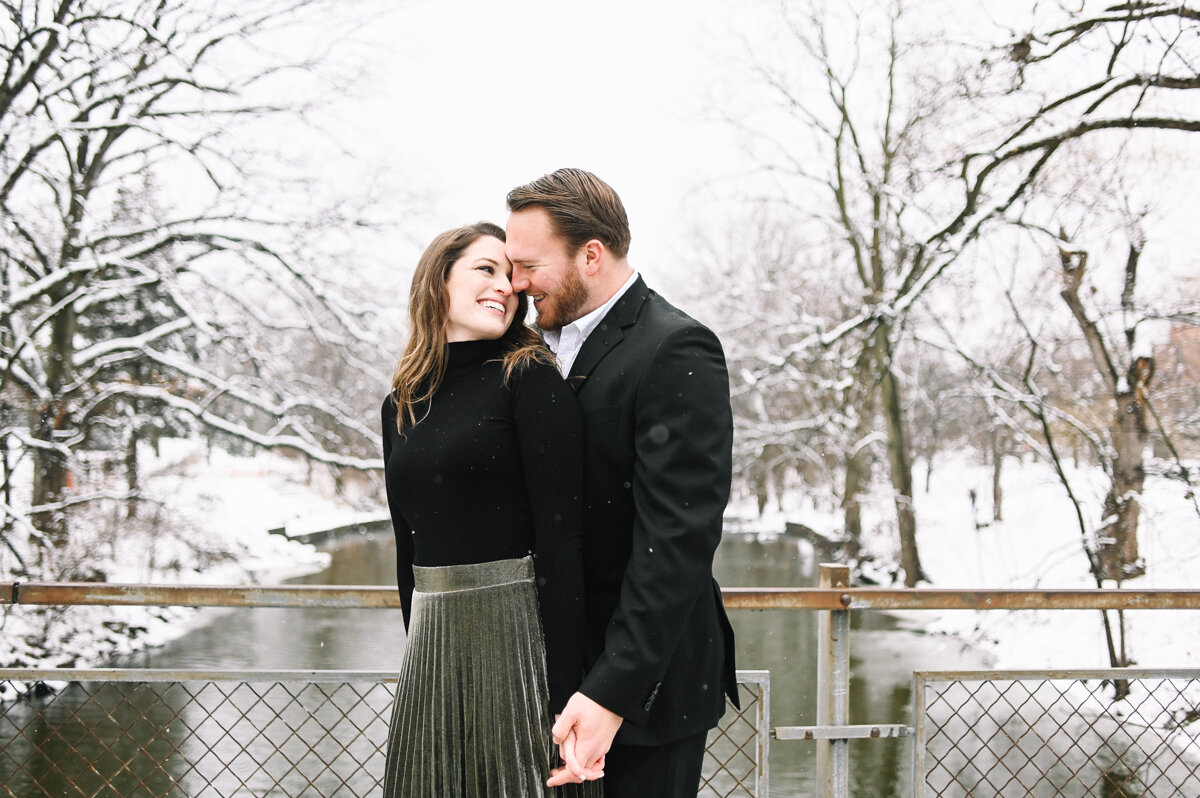 Winter_MSU_Engagement_Photos_East_Lansing-19.jpg