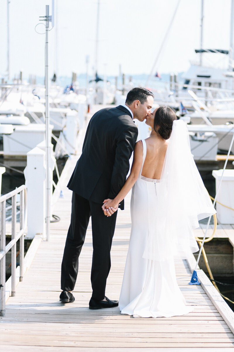 Grosse_Pointe_Yacht_Club_Wedding-49.jpg