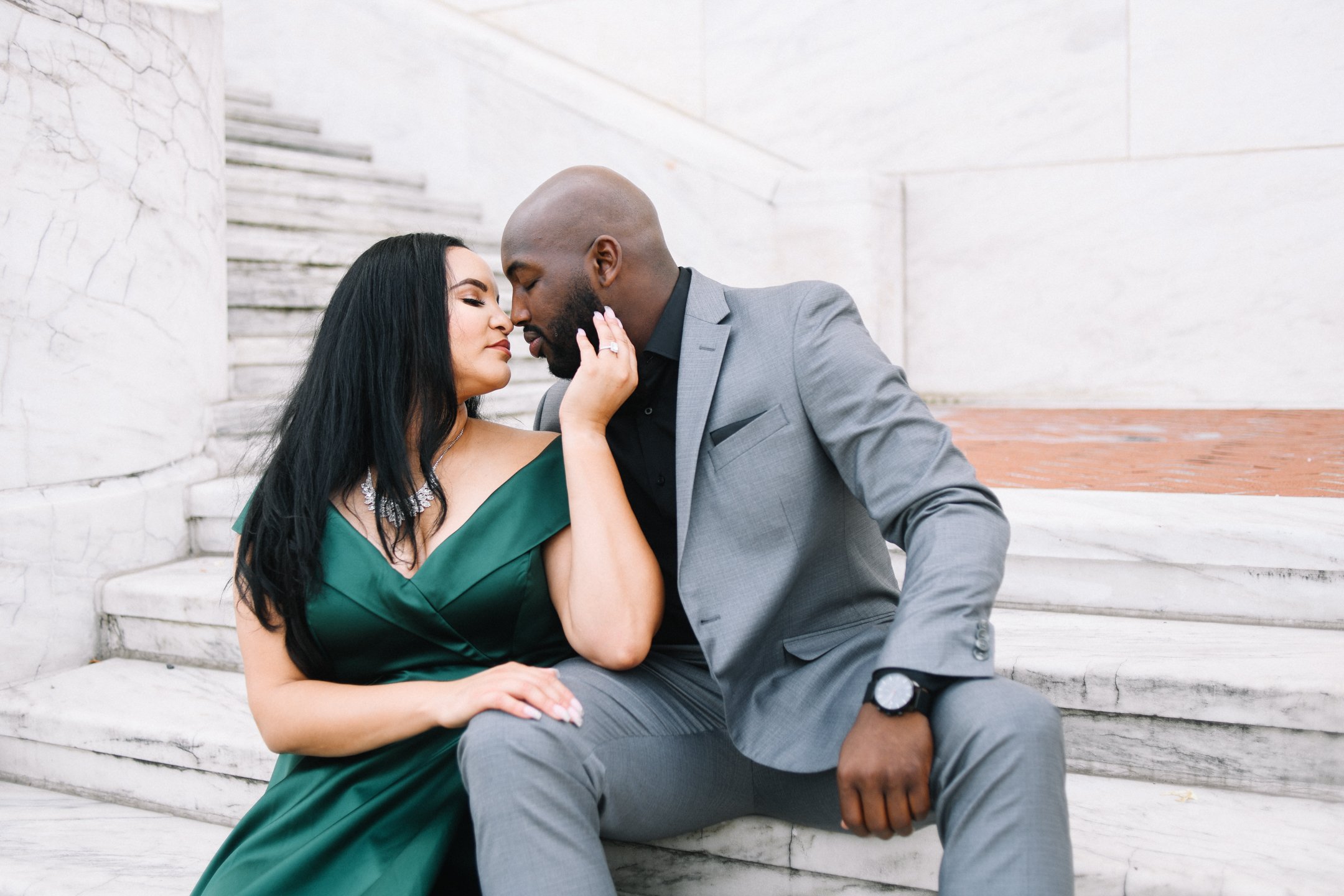 Detroit_Engagement_Photos-12.jpg