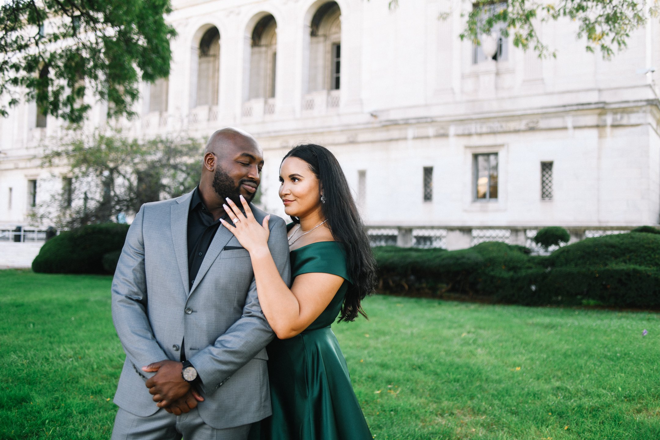 Detroit_Engagement_Photos-38.jpg