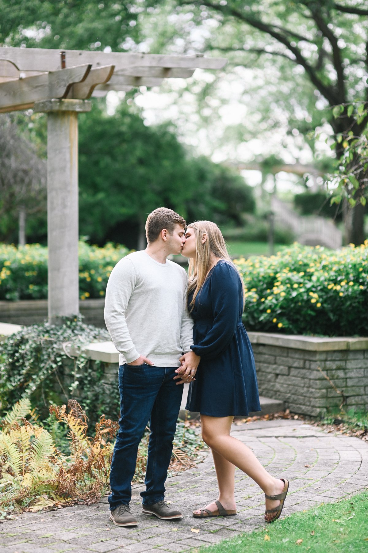 Lansing_Engagement_Photos_Frances_Park-8.jpg