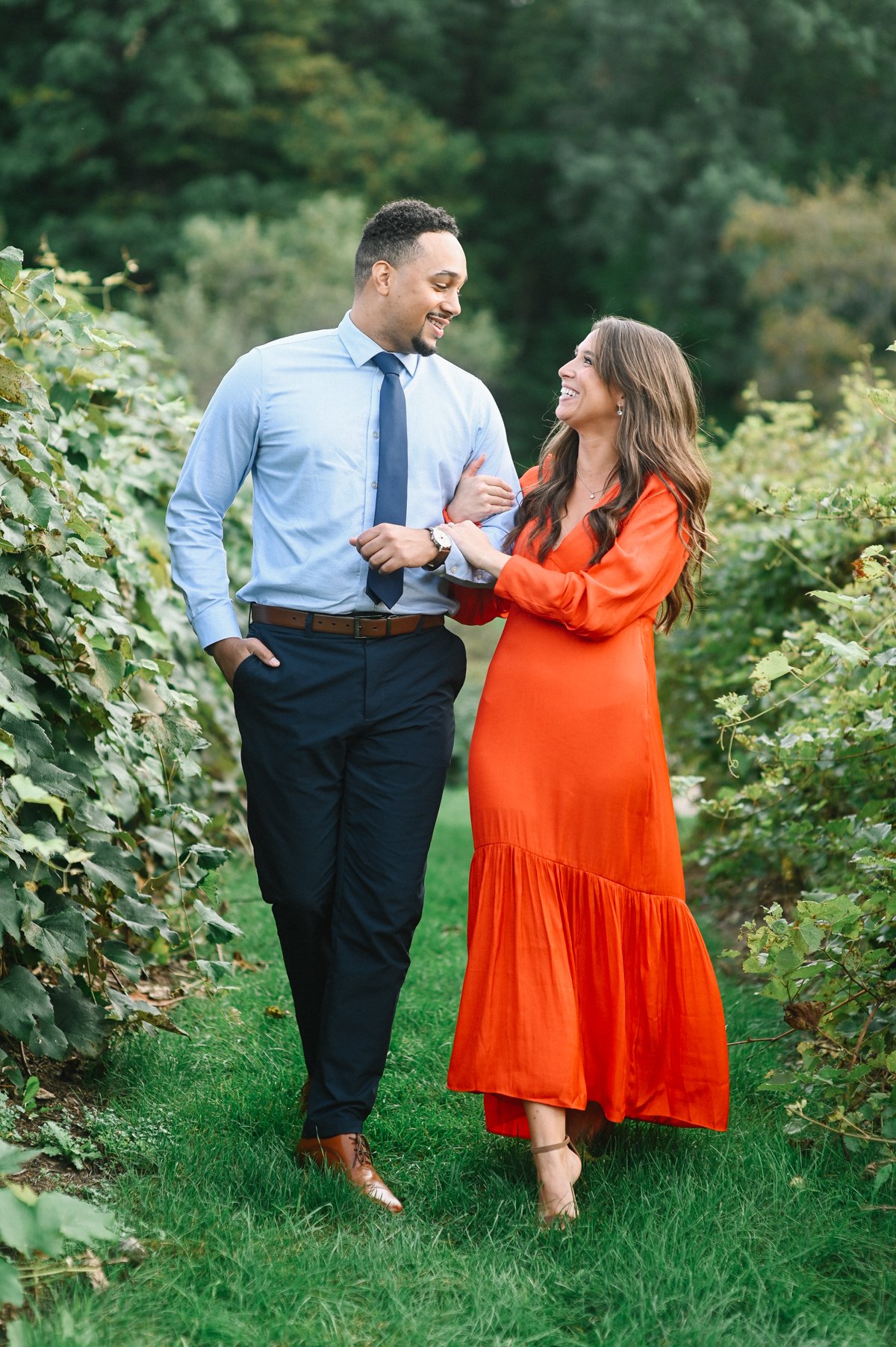 East_Lansing_Engagement_Photos-1.jpg