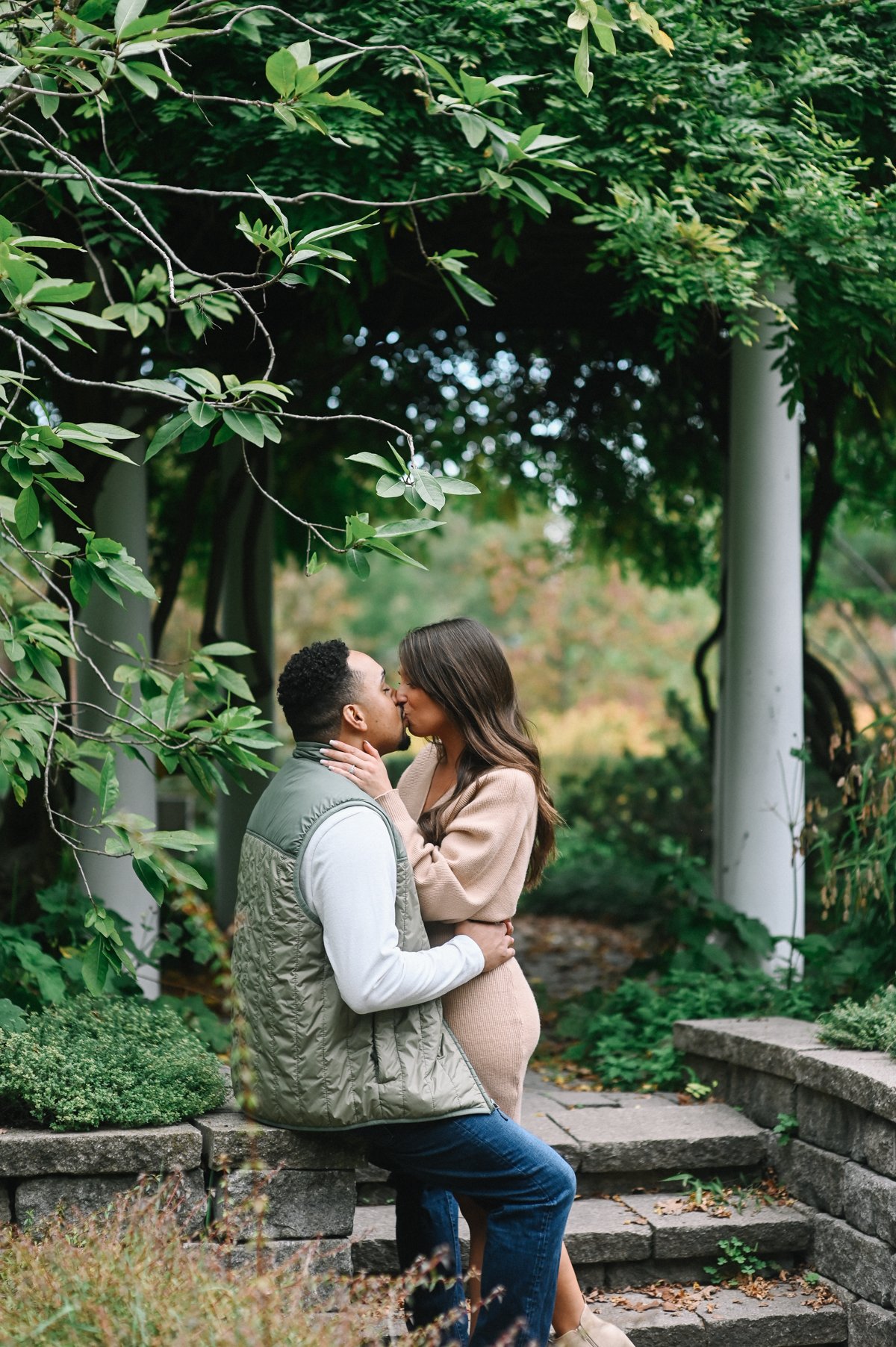 East_Lansing_Engagement_Photos-12.jpg