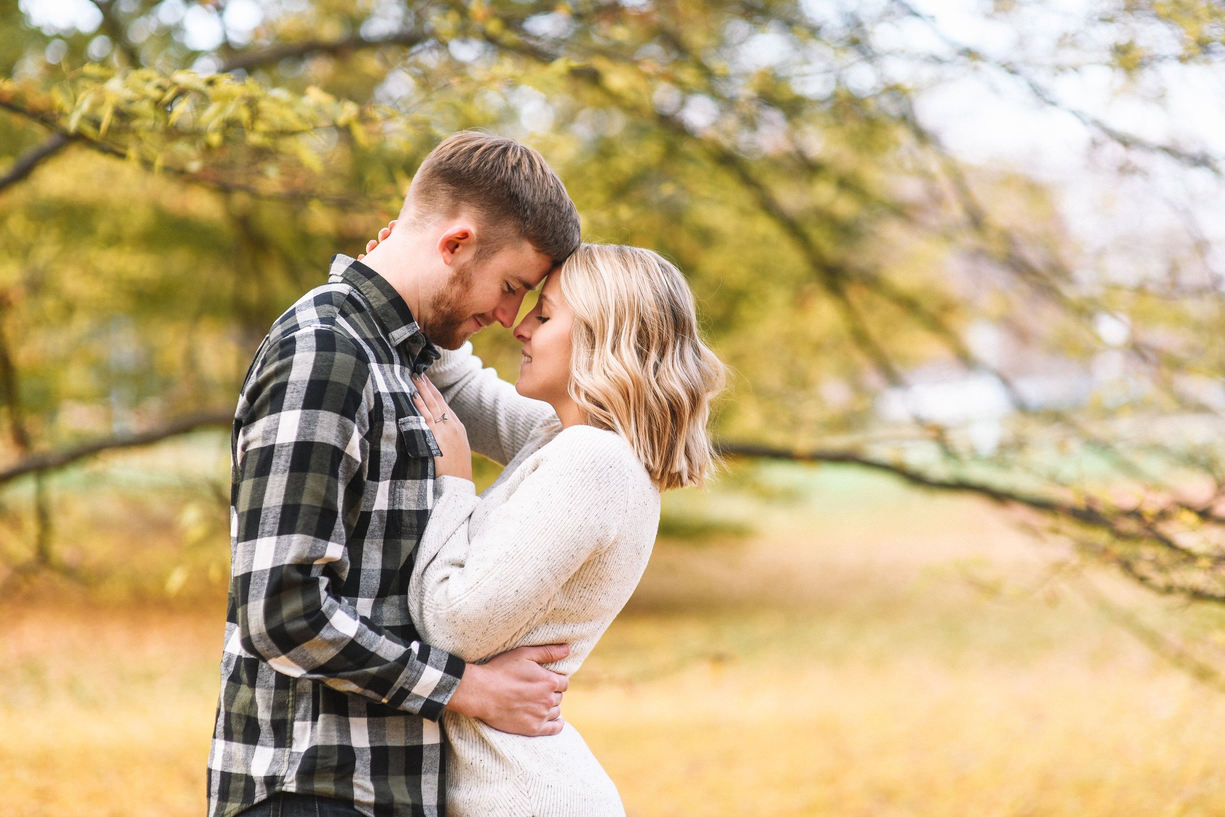 East_Lansing_Engagement_Photos-14.jpg