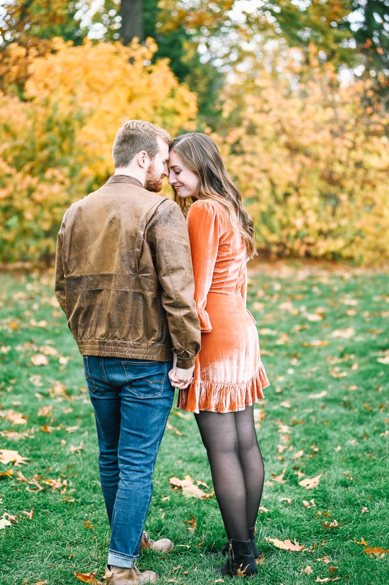 East_Lansing_Engagement_Photos-10.jpg