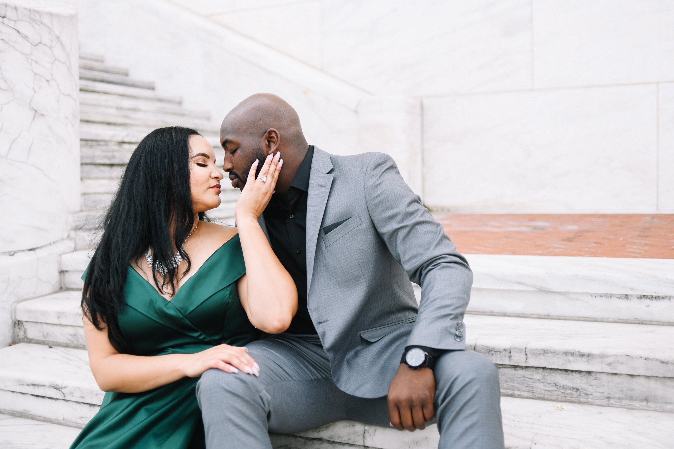 Detroit_Engagement_Photos-11.jpg