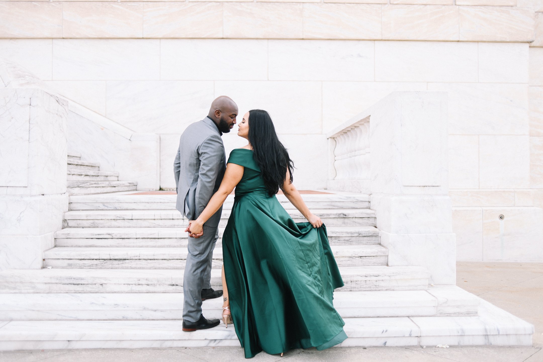 Detroit_Engagement_Photos-16.jpg