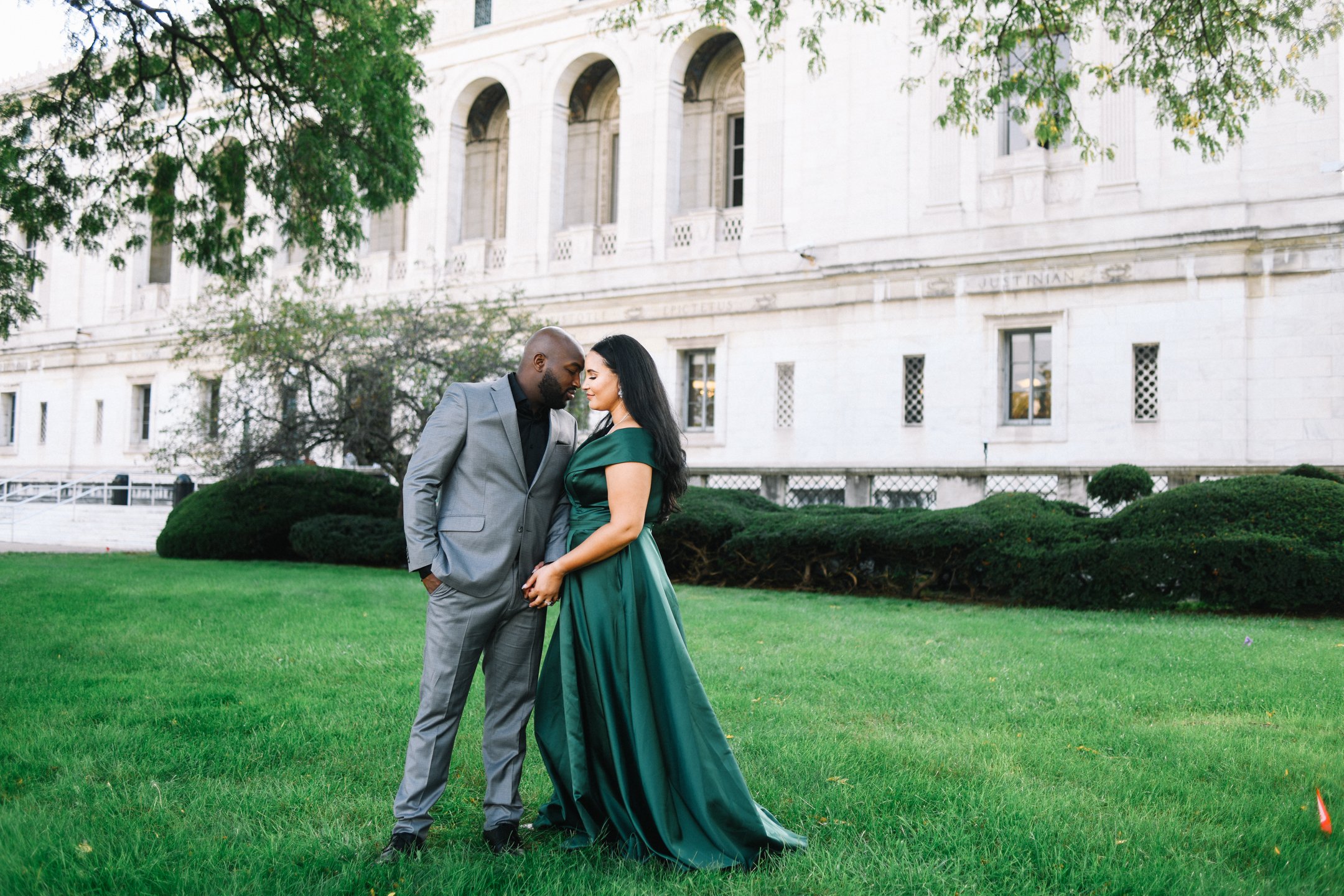 Detroit_Engagement_Photos-34.jpg