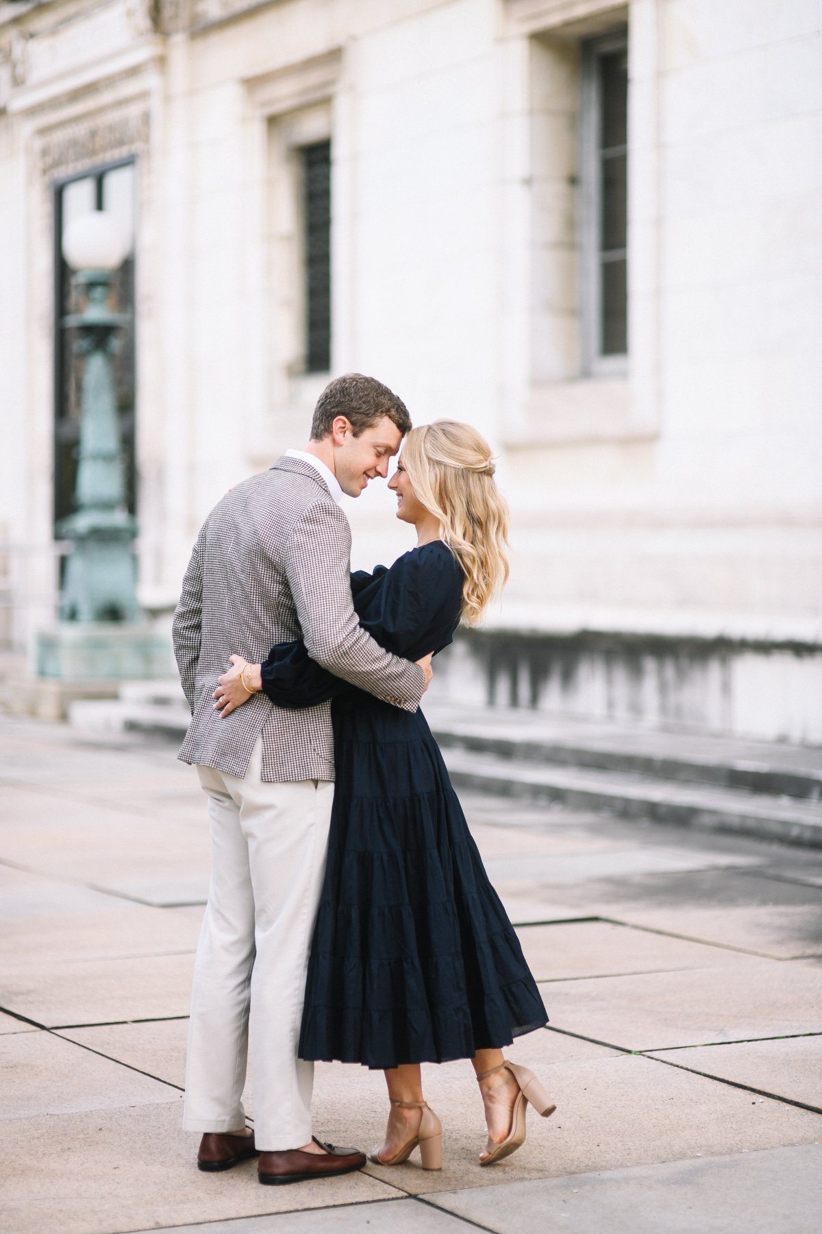 Detroit_Engagement_Photos-17.jpg