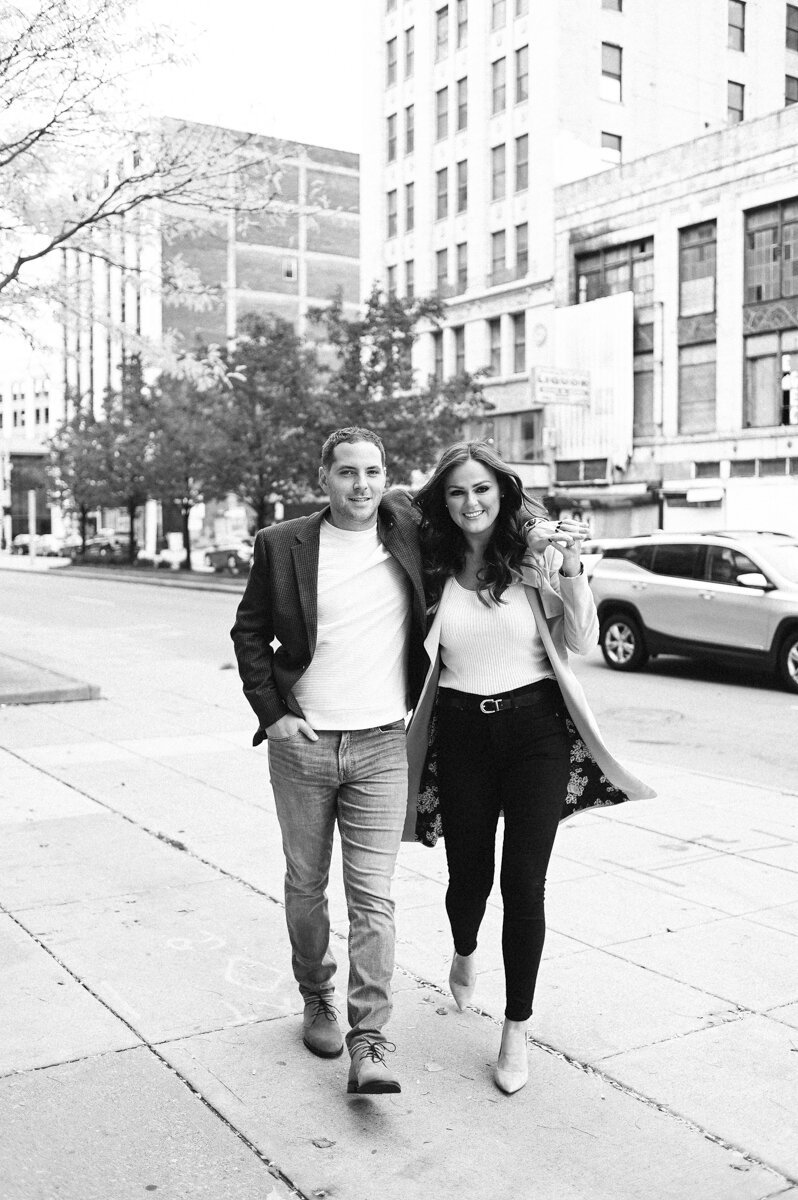 Downtown_Detroit_Engagement_Photos-22.jpg