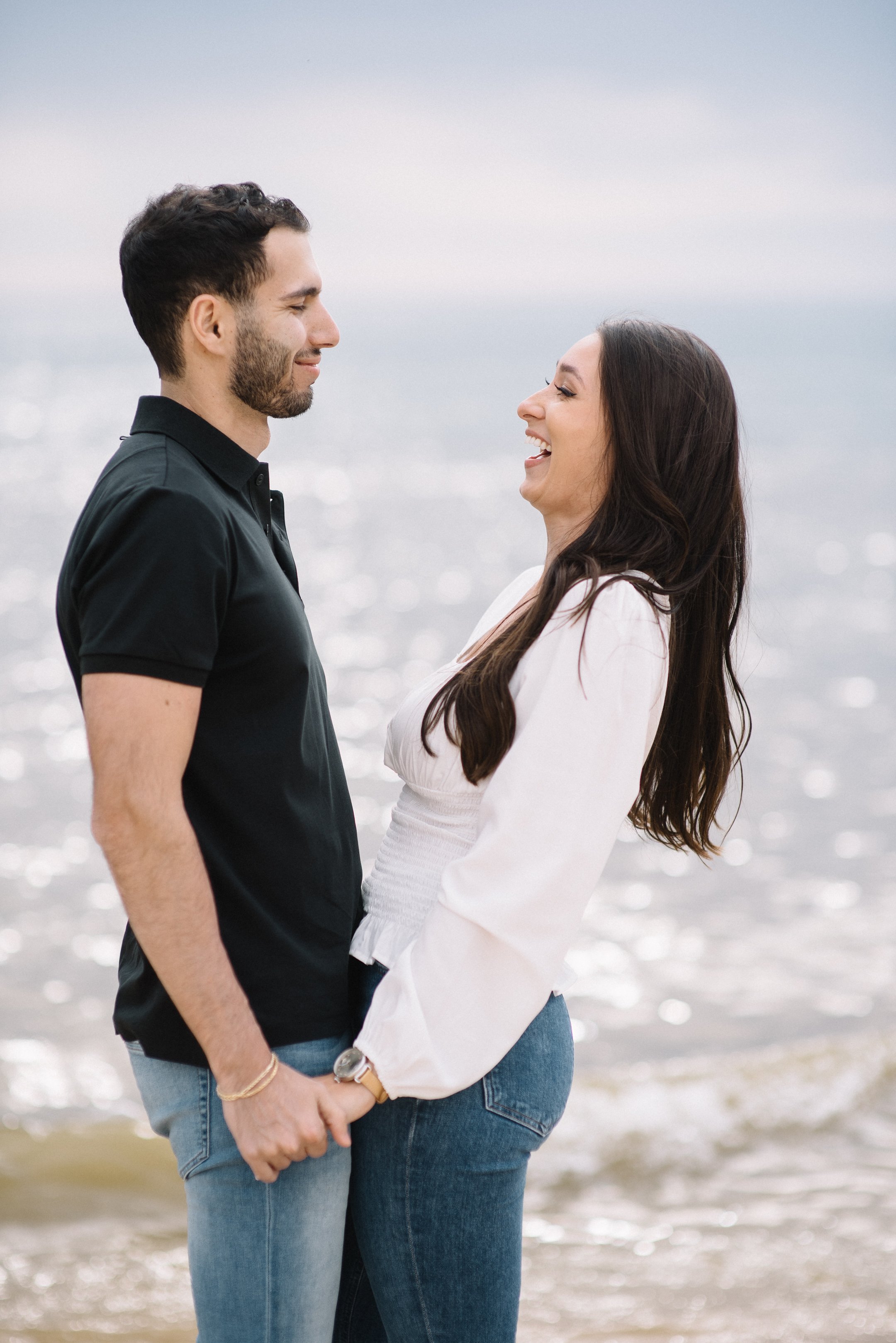 Lake_Michigan_Engagement_Photos-20.jpg