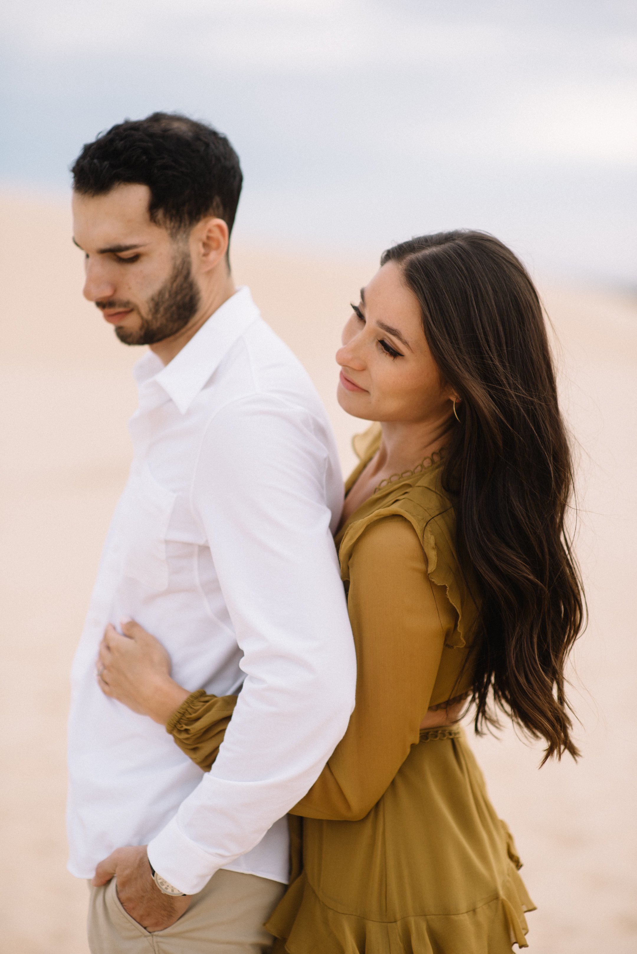 Lake_Michigan_Engagement_Photos-38.jpg