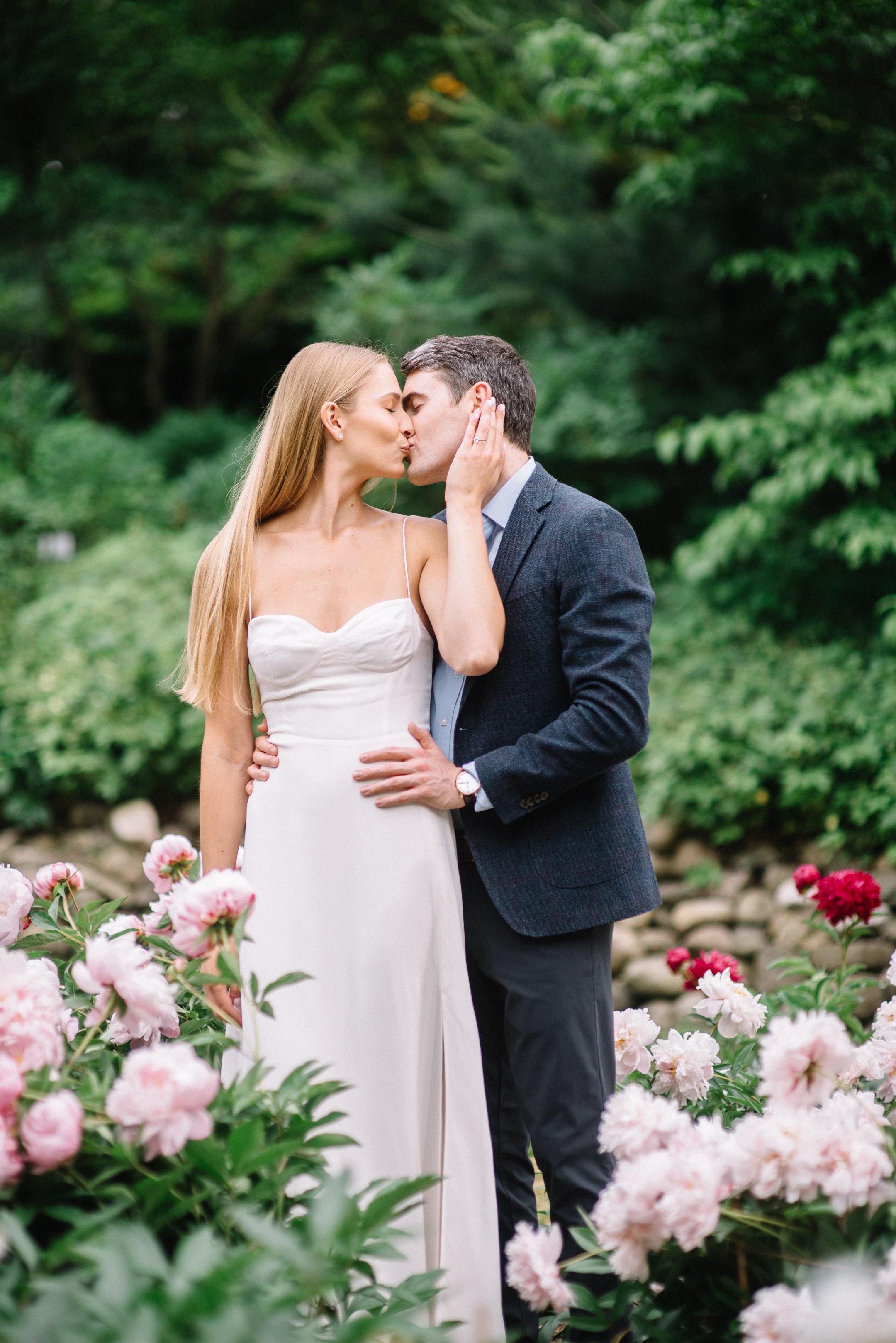 Ann_Arbor_Peony_Garden_Engagement_Photos-28.jpg