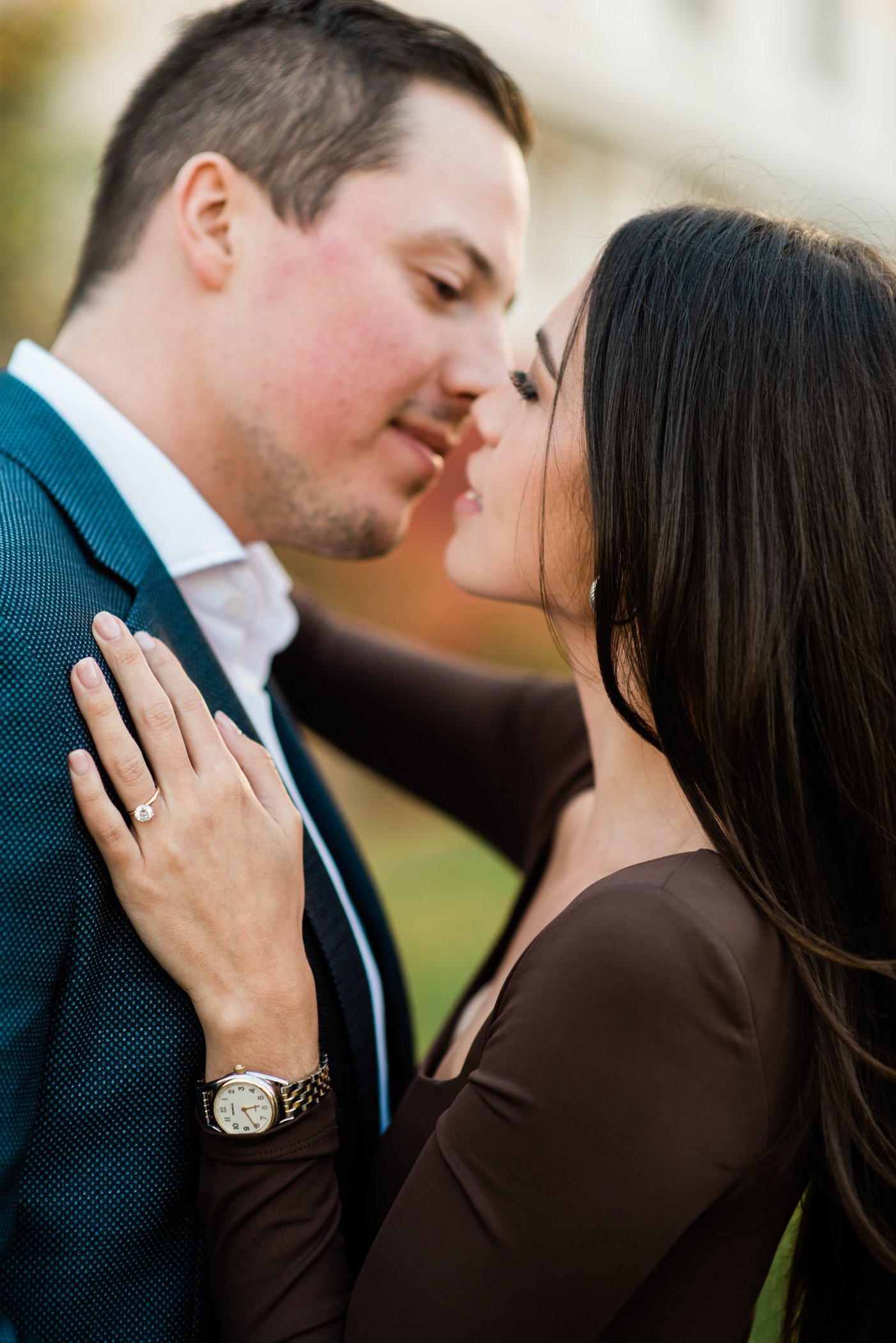 21+ Sweet & Heart-Melting Photos of Couples Exchanging Rings | WeddingBazaar