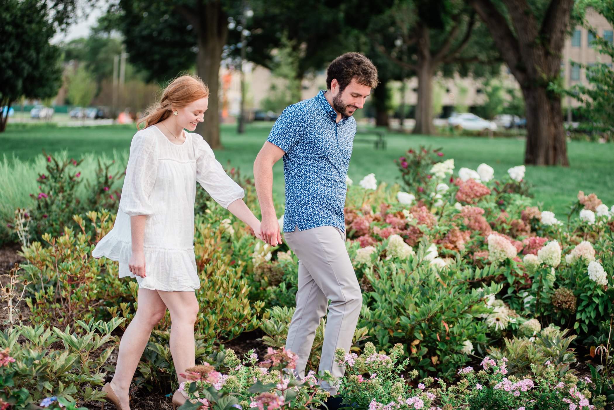 Roosevelt_Park_Detroit_Engagement_Photos-17.jpg