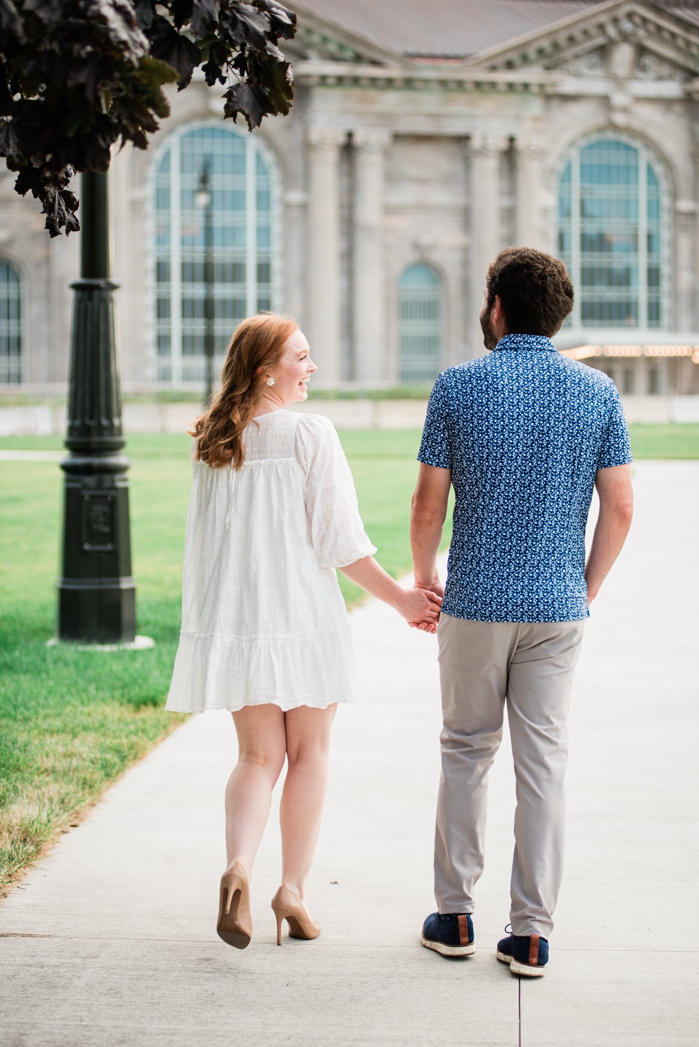 Roosevelt_Park_Detroit_Engagement_Photos-18.jpg