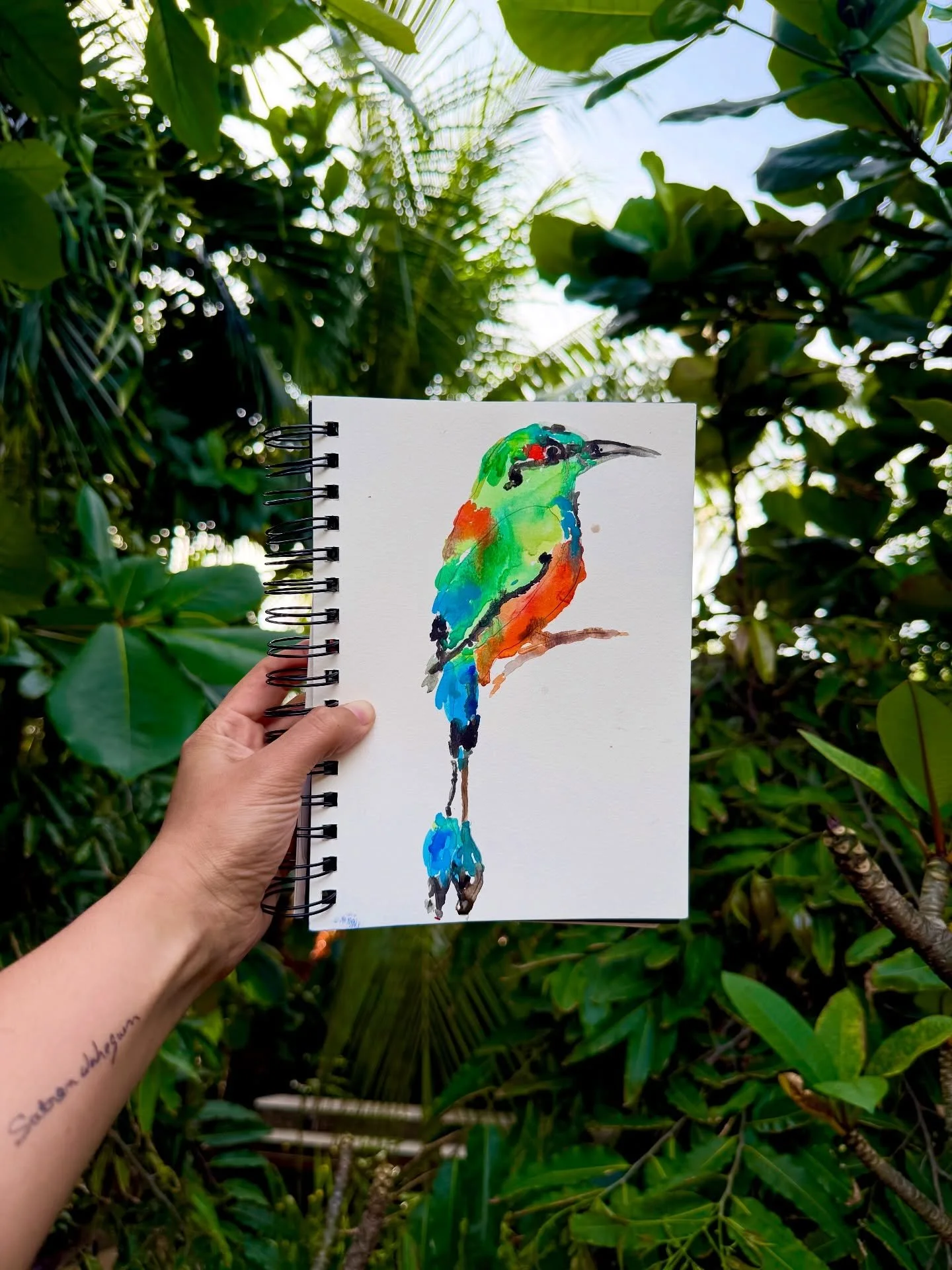 ✨This is your sign to book that trip with your best friend! Watch the sunrise together, chase the moonset, and run toward the waterfalls. Laugh until your face hurts, and keep falling back in love with life&hellip;all over again.
✨Because when you fi