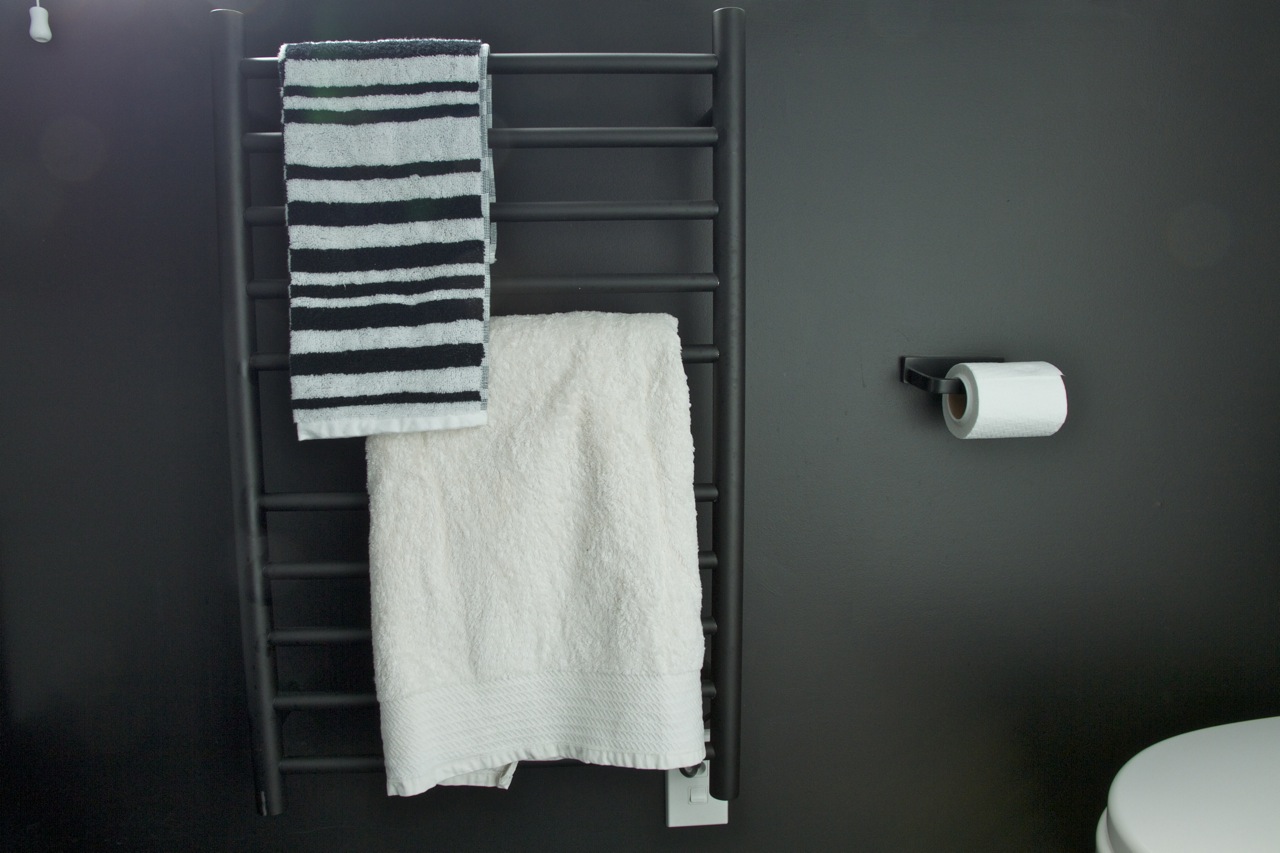 Pearson and Projects Bathroom Black Towel Rail.jpg