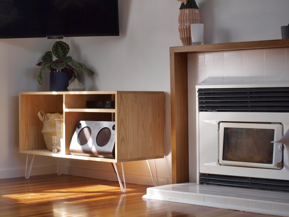Pearson+and+Projects+Lounge+Reveal+Fireplace.jpg