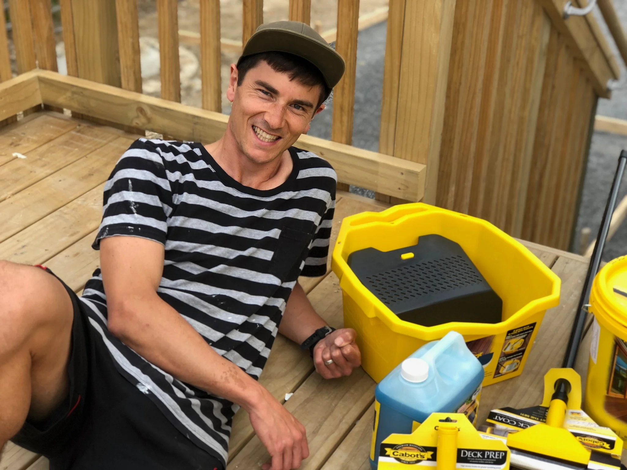 HOW TO | Stain a Deck with Cabot's Aqaudeck