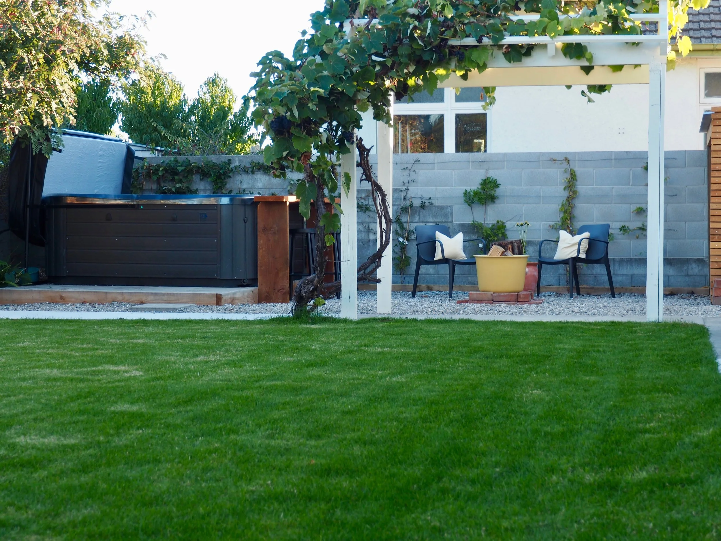 Exterior Room Reveal Pearson and Projects Charmer in Alexandra Alice and Caleb - 9.jpg