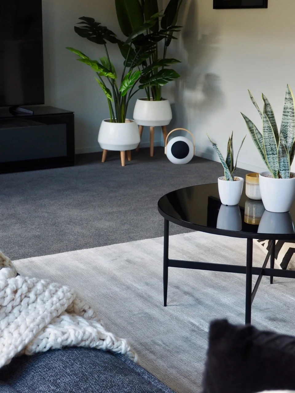 Chirstopher's Pad Lounge Pearson and Projects - 20.jpg