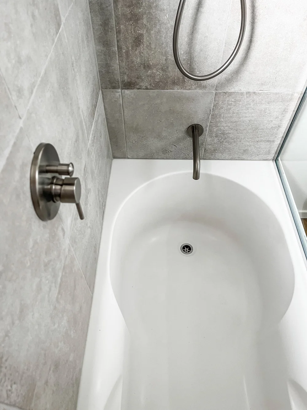 Pearson + Projects Bathroom Reno Redo Alice and Caleb - 32.jpeg