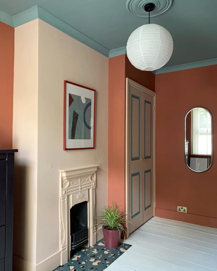 This Gorgeous UK Home Is the Modern Color-Blocking Inspiration You’re Looking For.jpeg