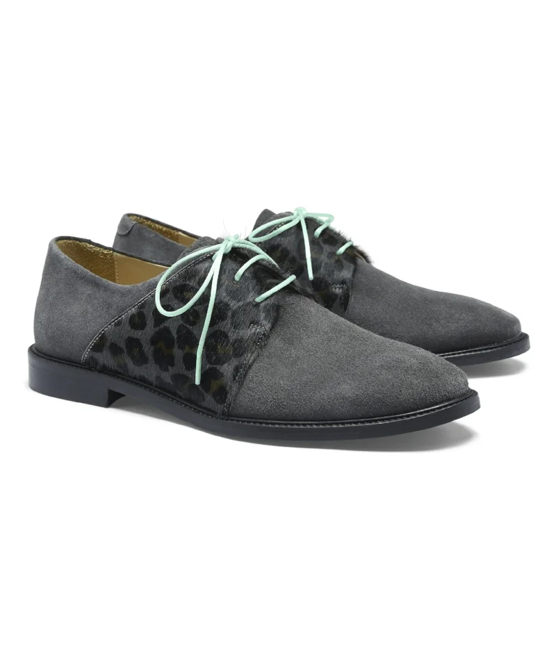 Grey Brogue 2.jpg