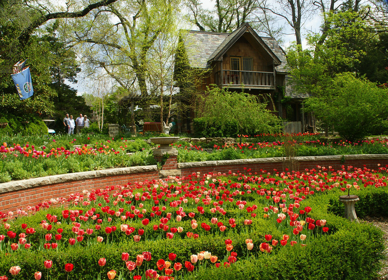 Best Spring Bulb Displays in the Northeast — Enchanted Gardens