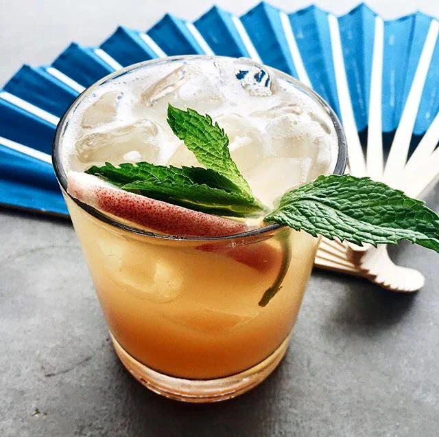 Minty Peach Cooler.jpg
