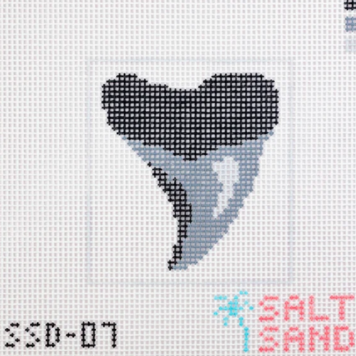 shark tooth.png