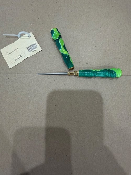 acrylic laying tool.jpeg