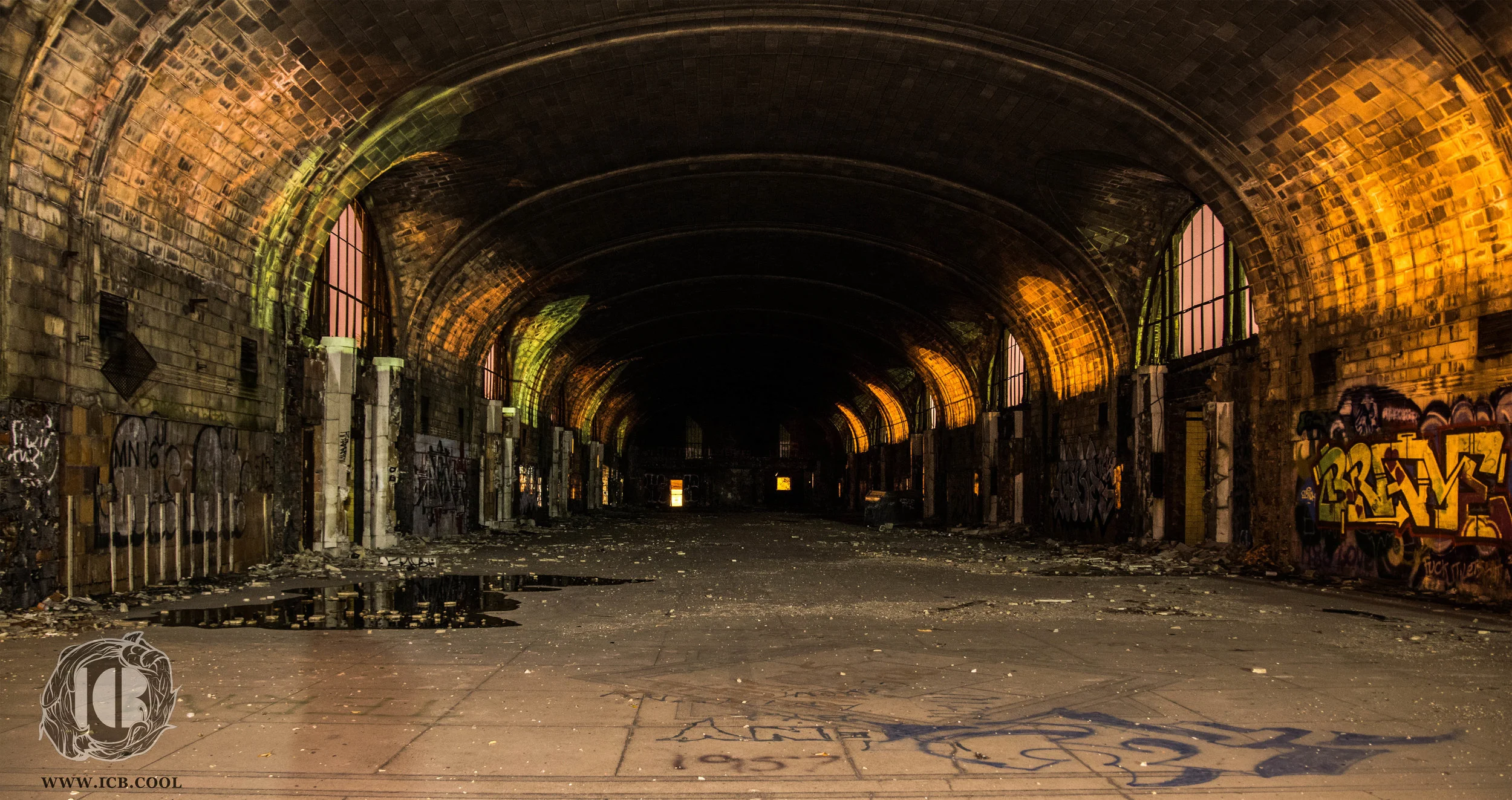 Central Terminal-62 logo.jpg