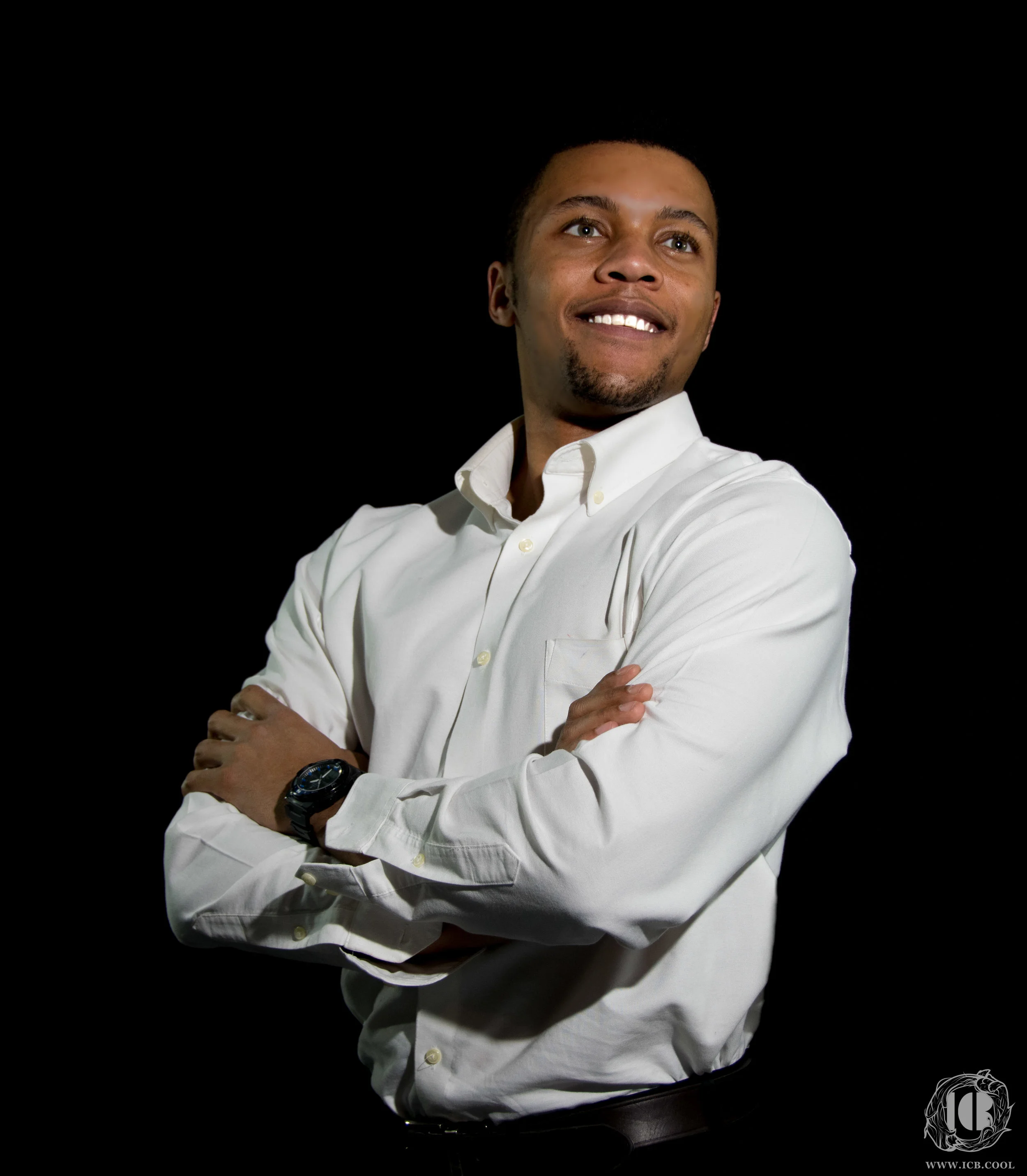 FORMAL SELF PORTRAIT_PORTRAIT-57- LOW RES - LOGO.jpg