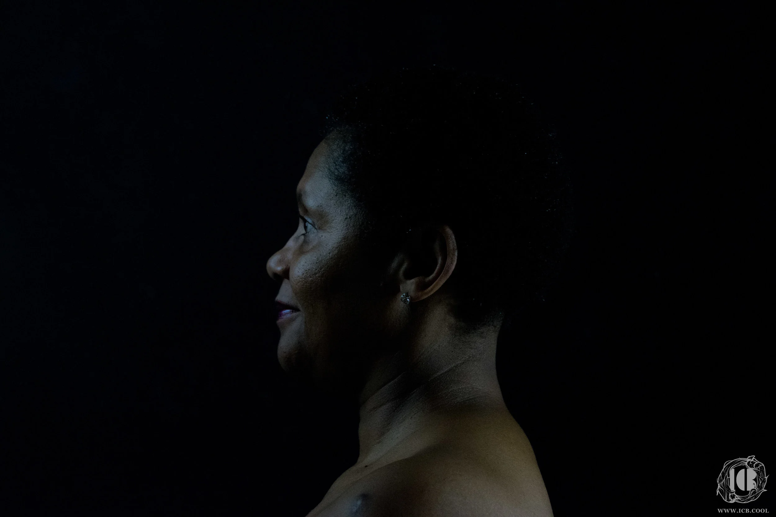 MOM'S PORTRAIT-17- LOW RES - LOGO.jpg