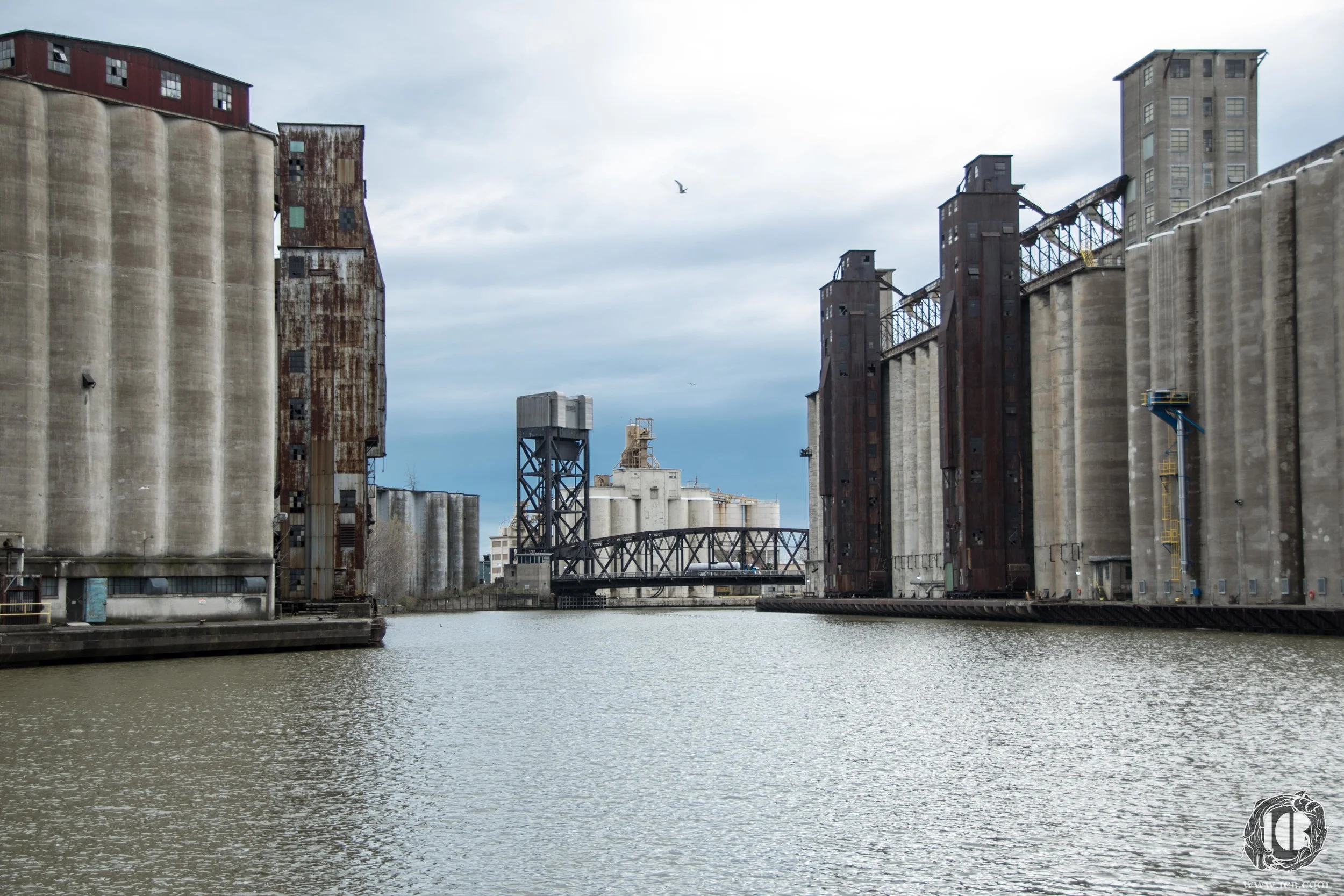 SILO CITY_BUFFALO-21- LOW RES - LOGO.jpg