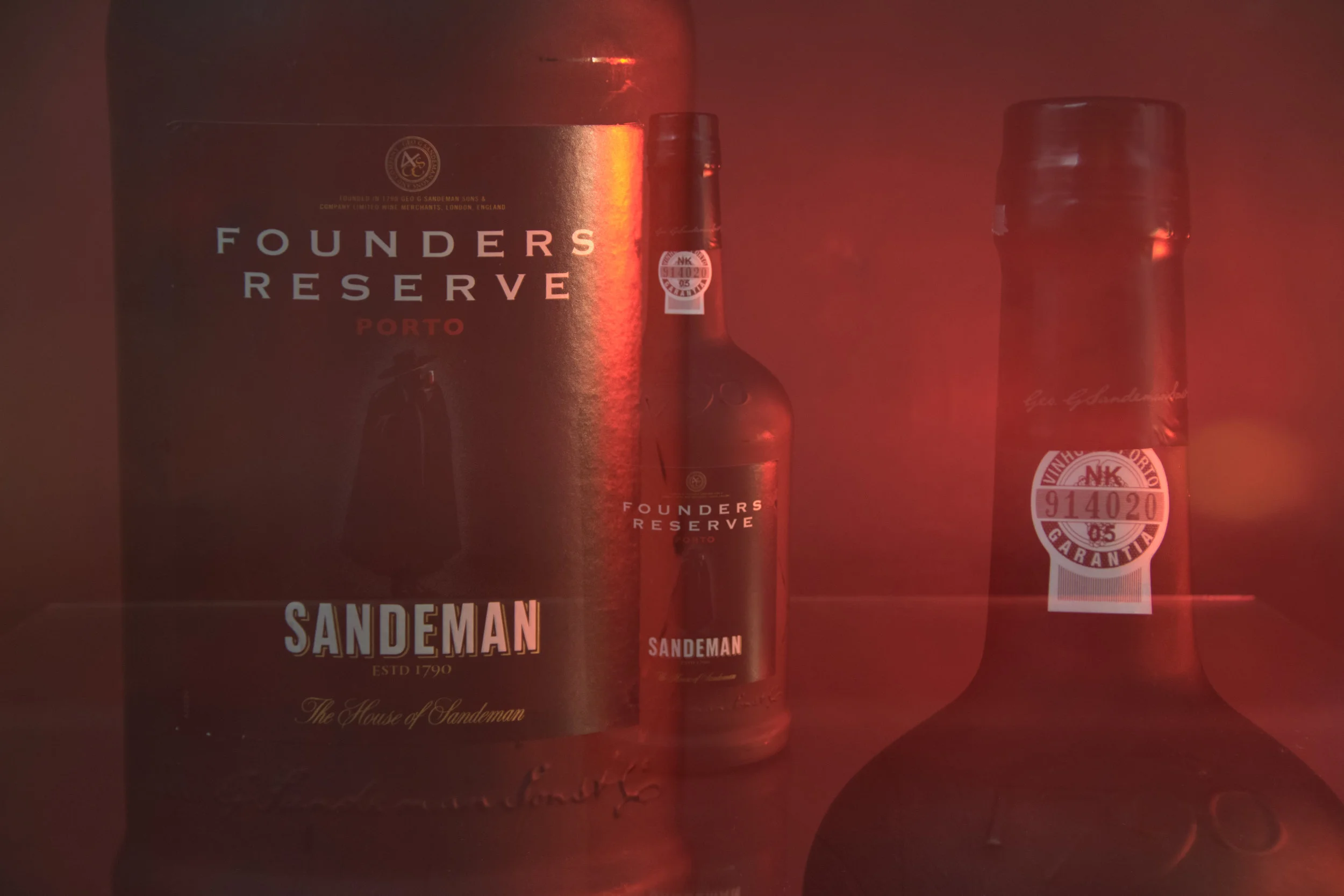 GUINESS-SANDEMAN-145- FULL SIZE_.jpg