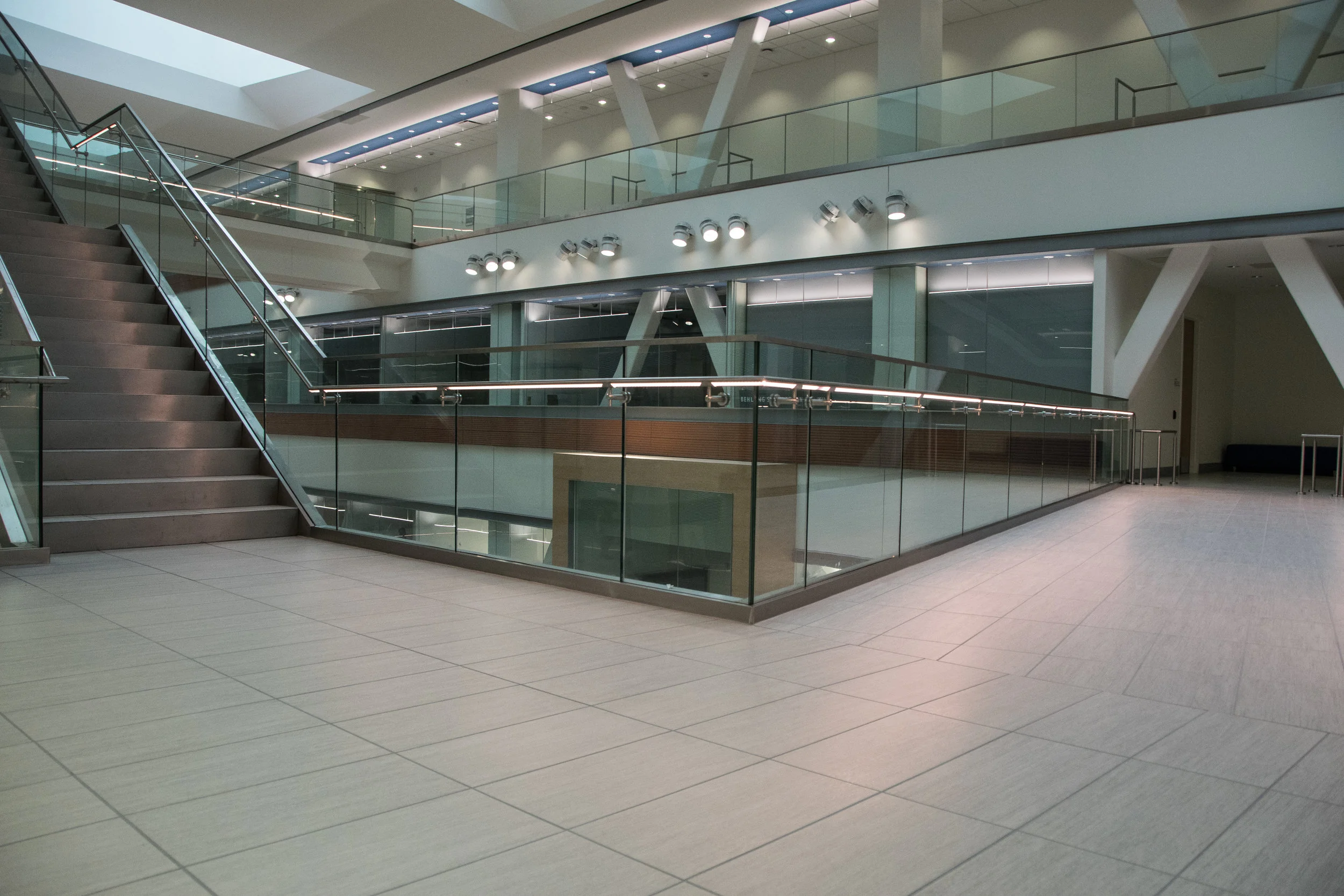 955 MAIN ST-92-5192.jpg