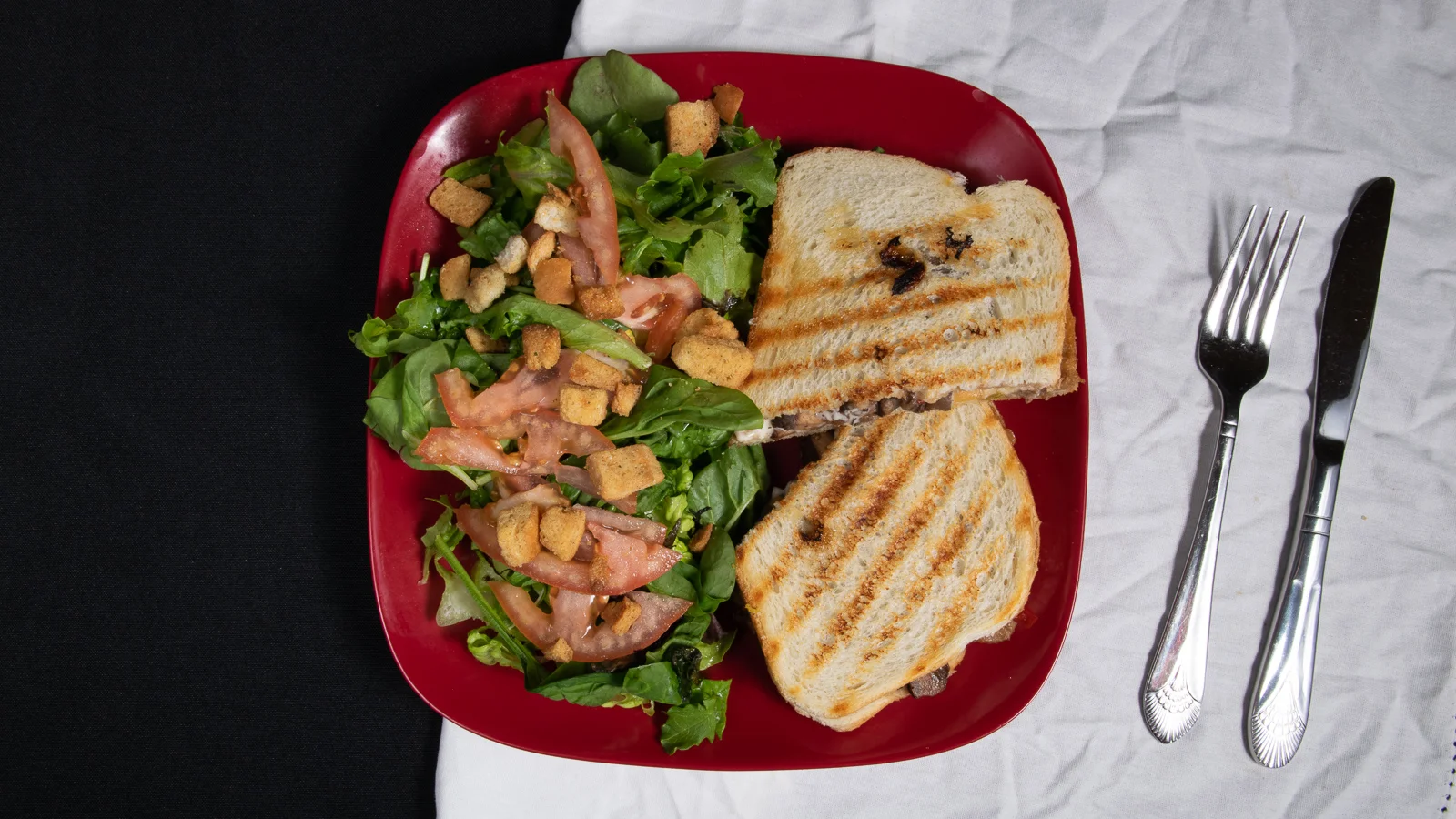 STEAK SANDWICH.jpg