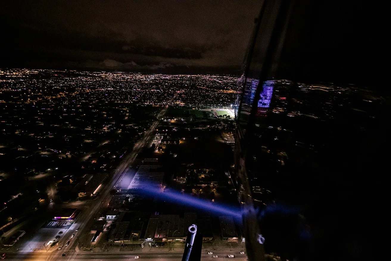 Flashing lights bring holiday joy at BannerDiamond Children's Medical
