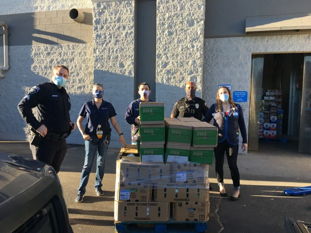 GALLERY: Marana Police Department Delivers Thanksgiving Meals to Residents