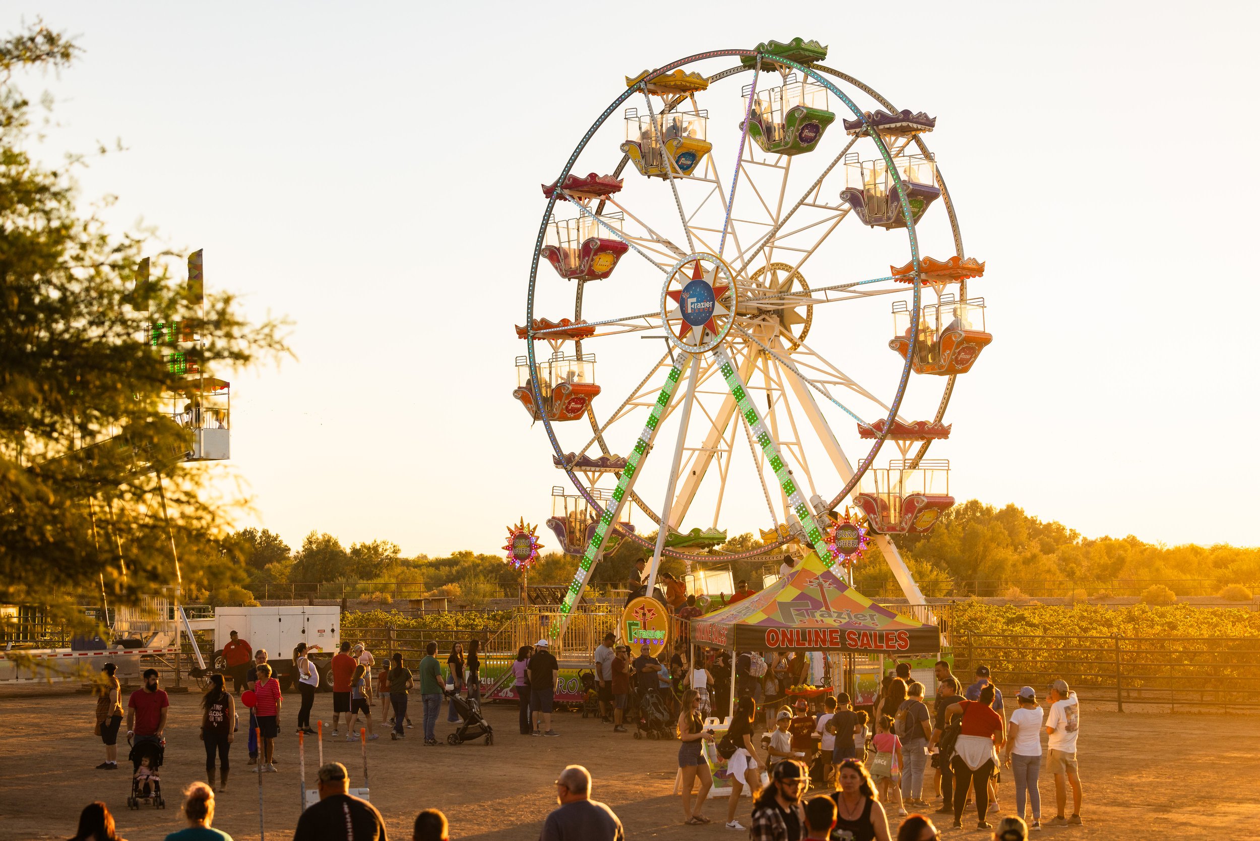  Ferris wheel 