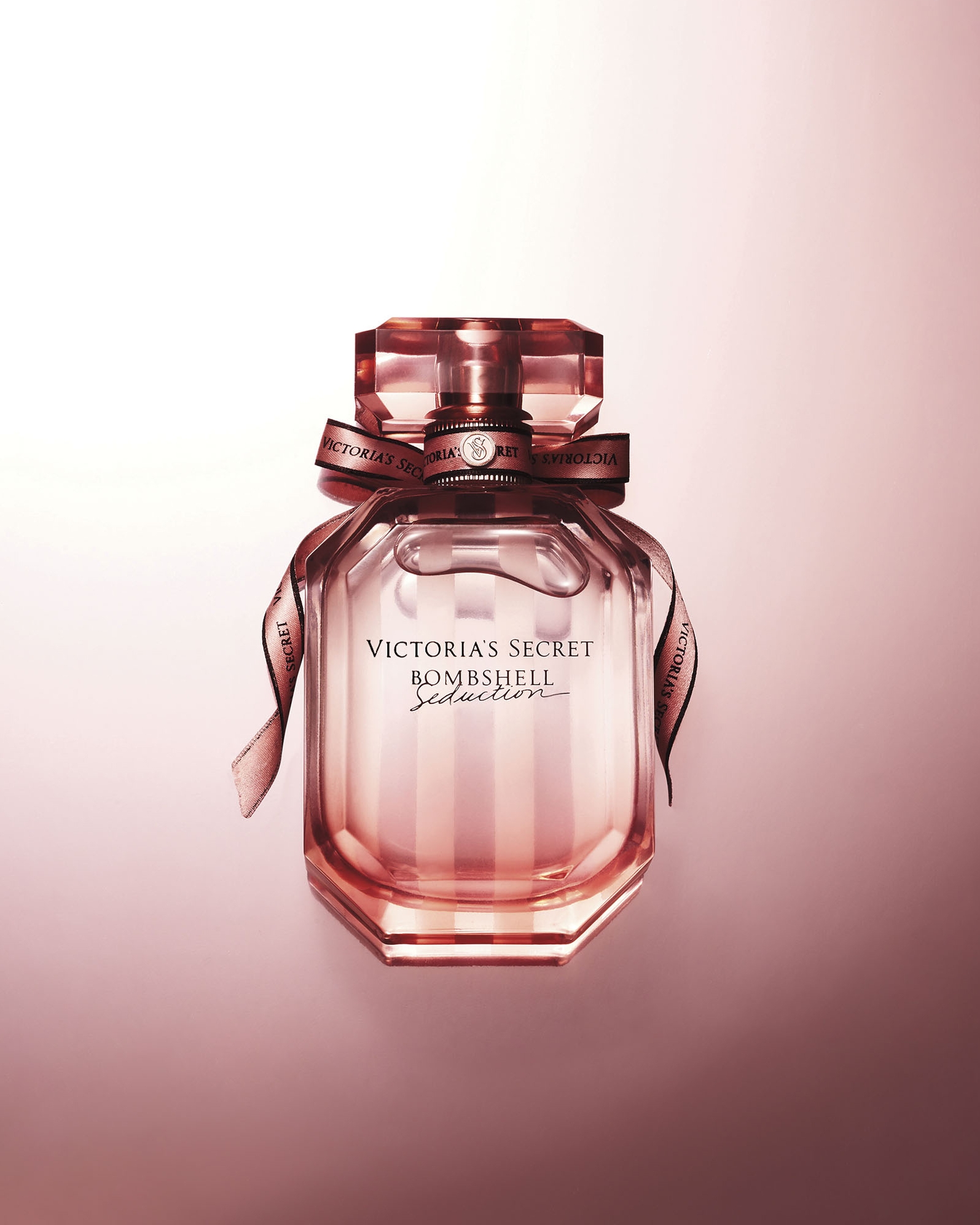 beauty-bombshell-seductions-2018-eau-de-parfum-victoria-secret-hi-res.jpg