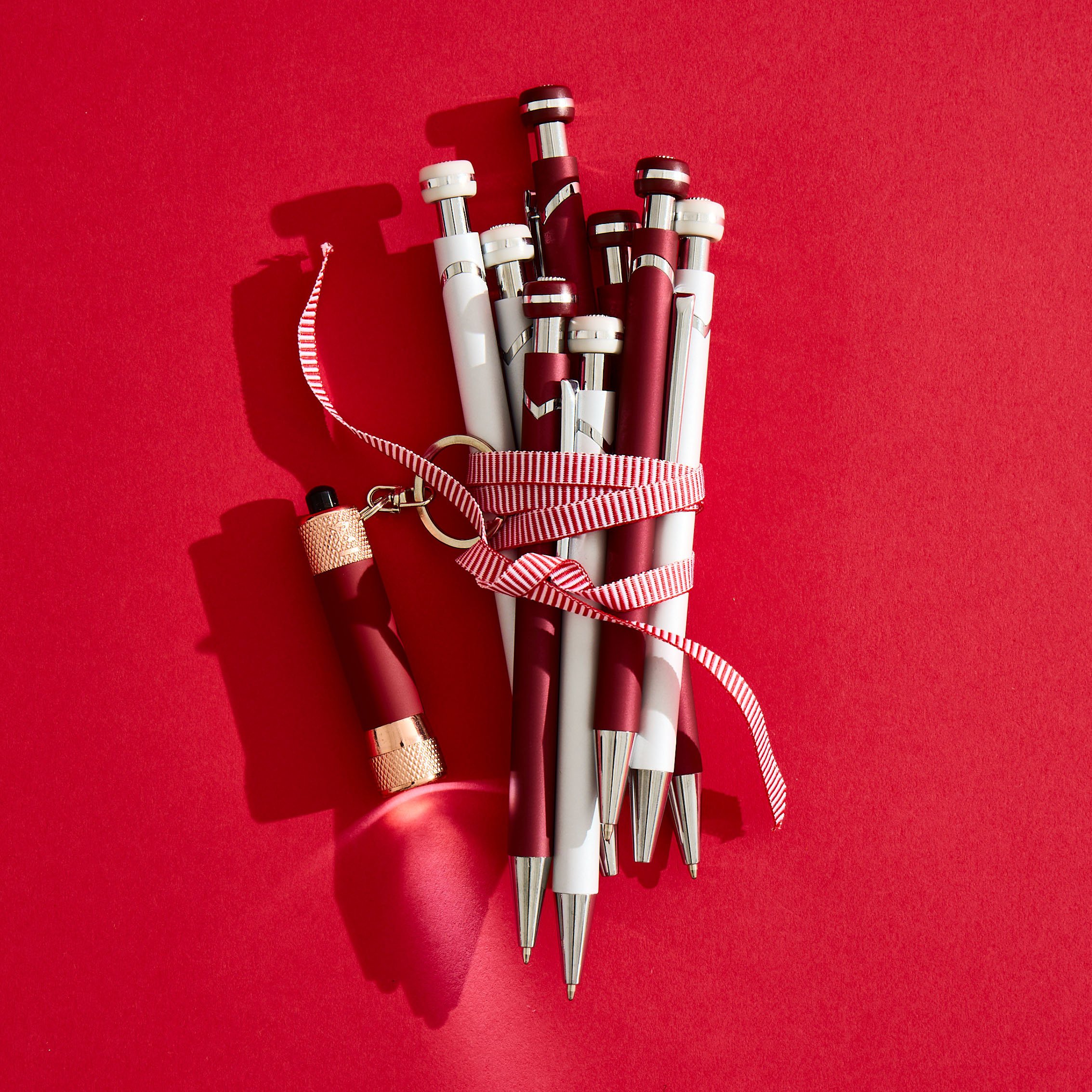 HOLIDAY X PENSDOTCOM